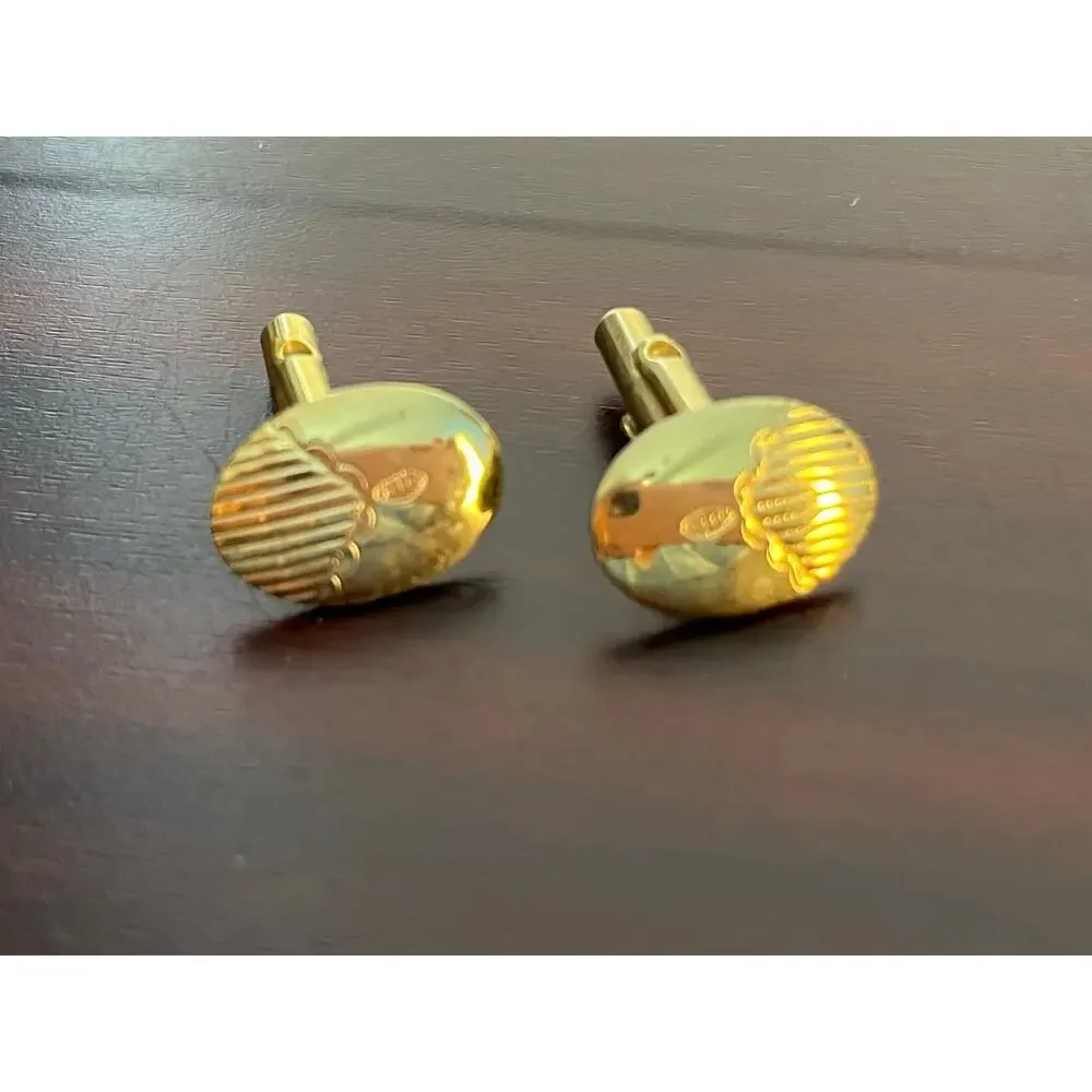 VTG Cufflink Lot of 4 Gold Tone Classy Elegant Preppy Coquette